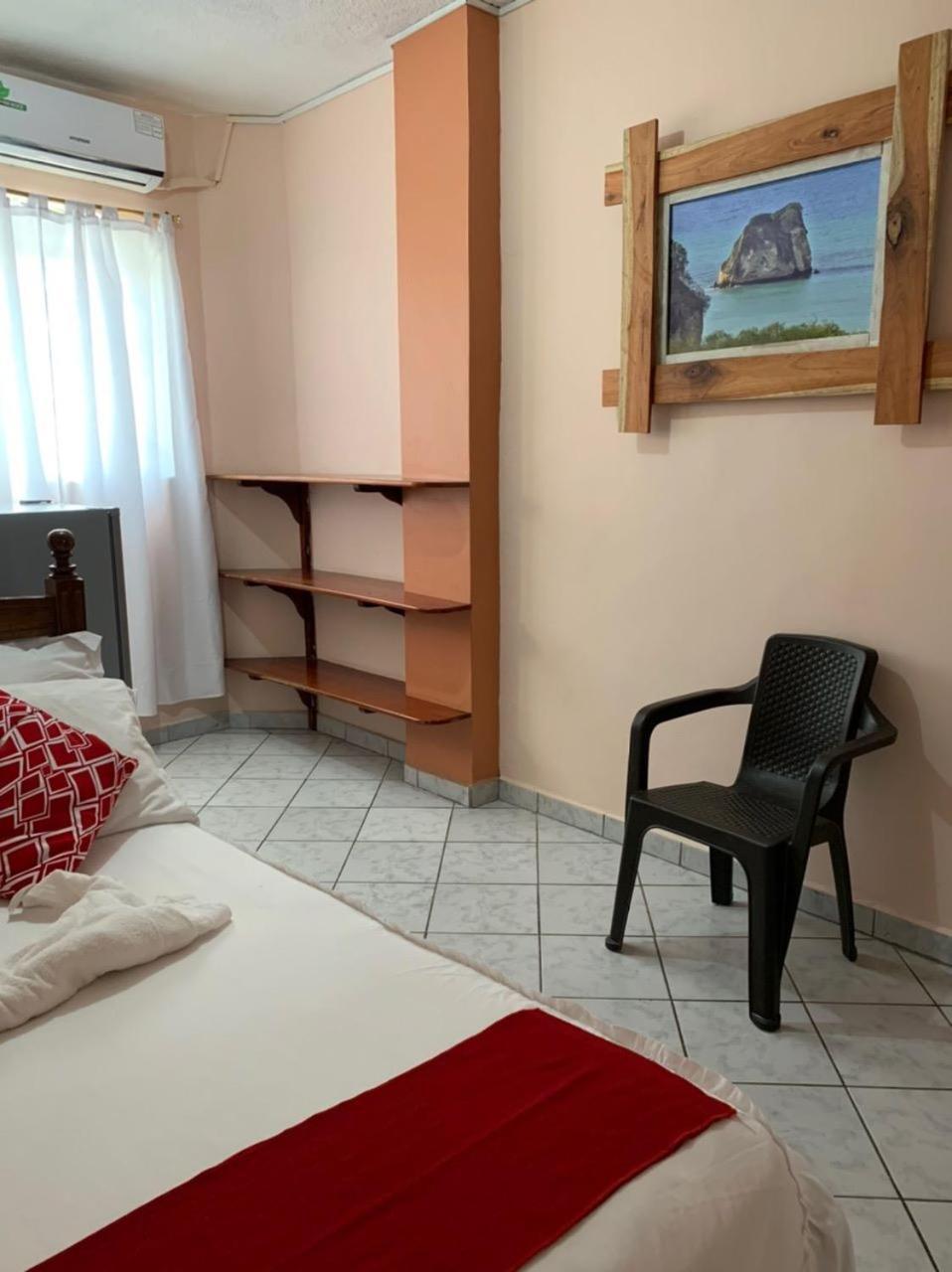 Hotel La Barca Atacames Eksteriør bilde