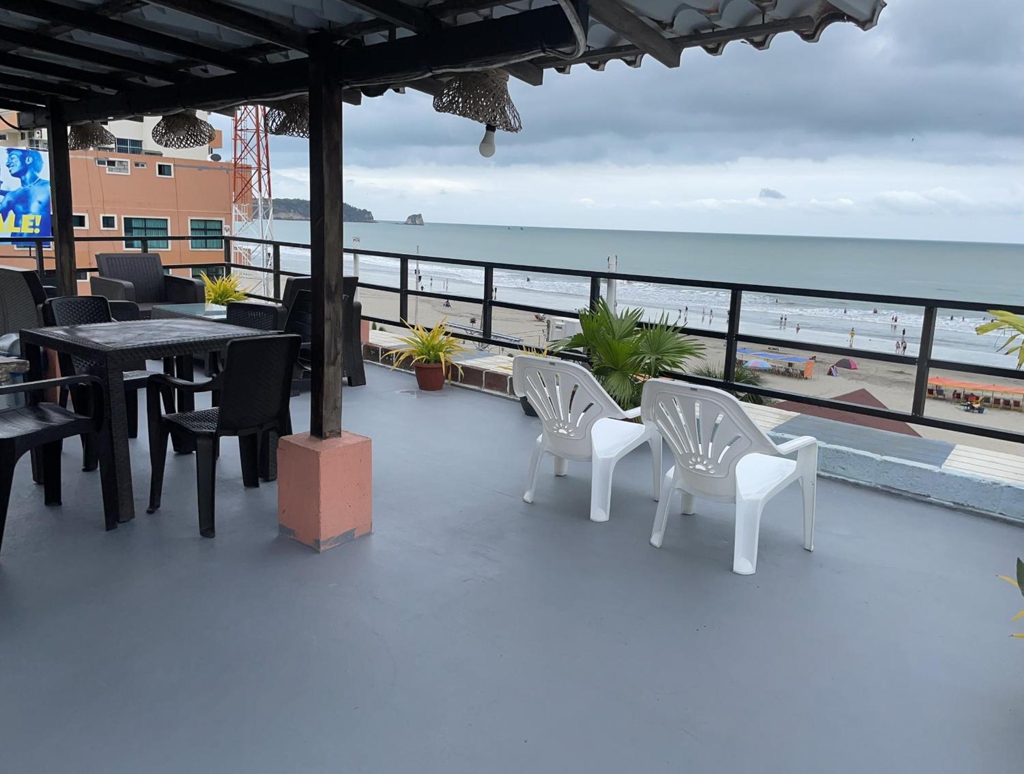 Hotel La Barca Atacames Eksteriør bilde