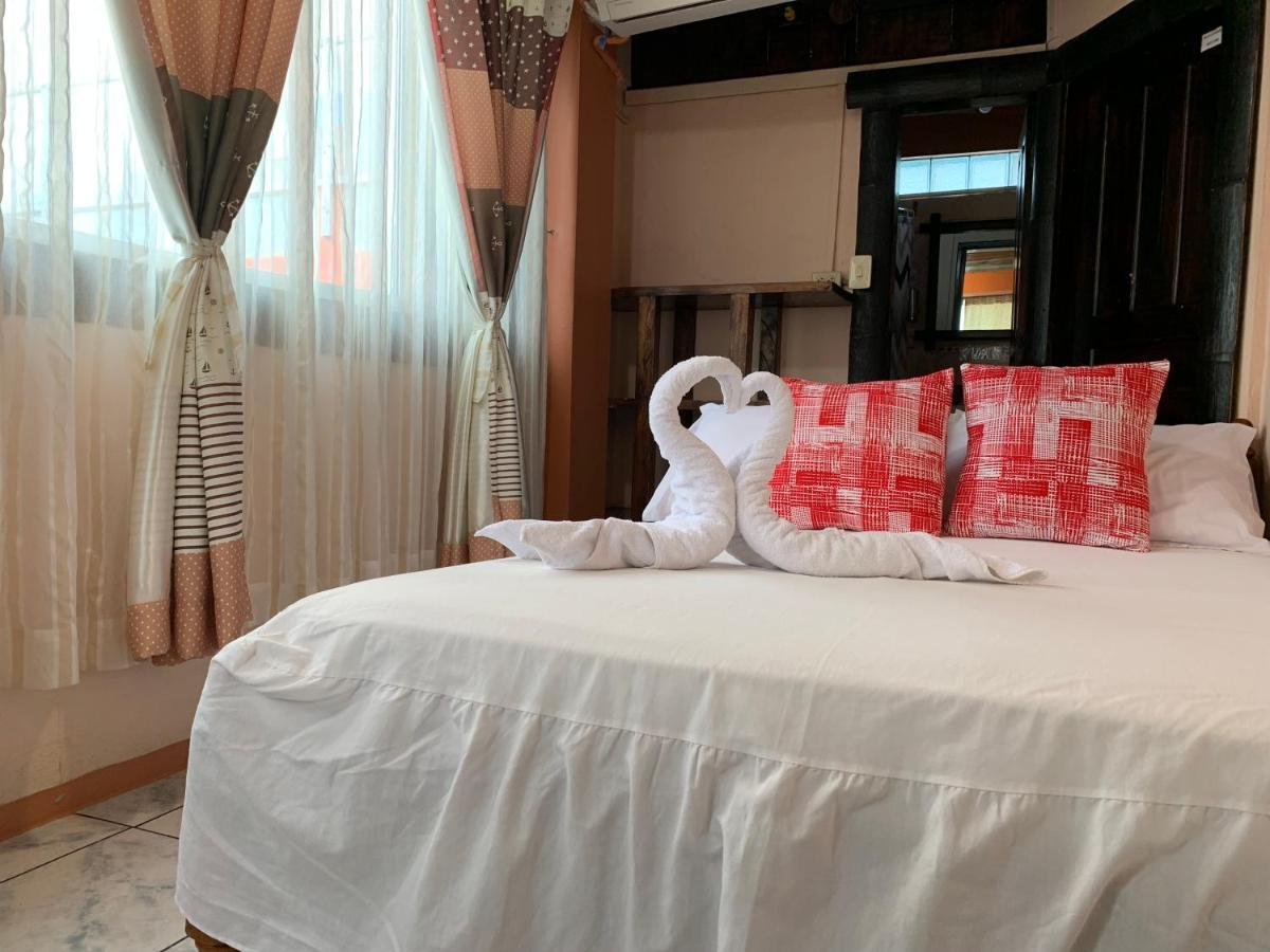Hotel La Barca Atacames Eksteriør bilde